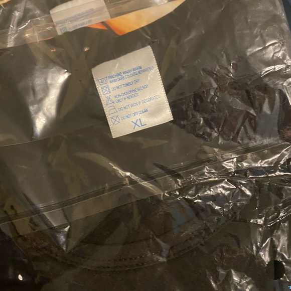 Shut the F@#% Up Cheetah Print Lips T-shirt- NWT - Picture 7 of 10